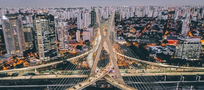 Expandindo o alcance de nossos cuidados renais que melhoram vidas